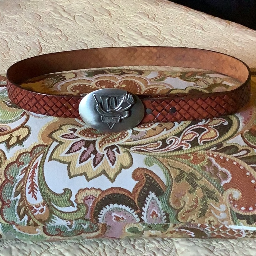 Winston leather belt.